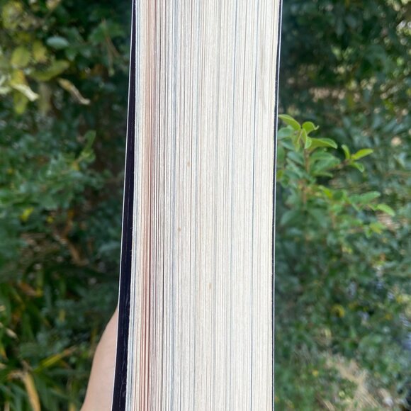 Six of crows by leigh Bardugo- Paper back - Picture 5 of 7